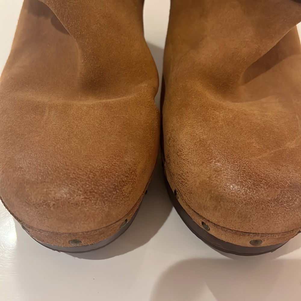 Ugg Clogs - image 5